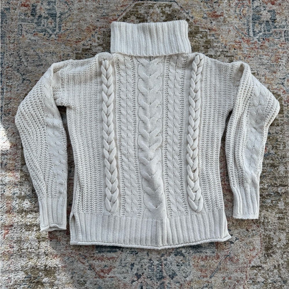 Abercrombie Chunky Knit Sweater